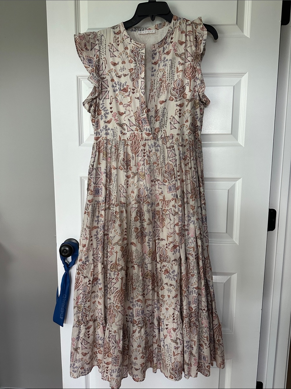 Karlie Cream Midi Dress with Muted Floral Print Size Large